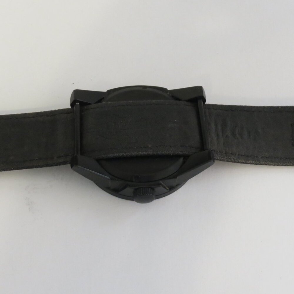 Winter Clearance!!Men's NIXON Black Matte Watch - Picture 4 of 5